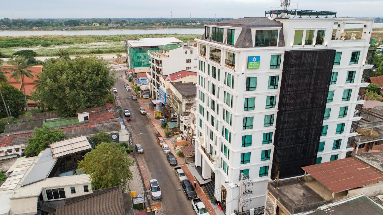 Surestay Hotel By Best Western Виентиане Екстериор снимка