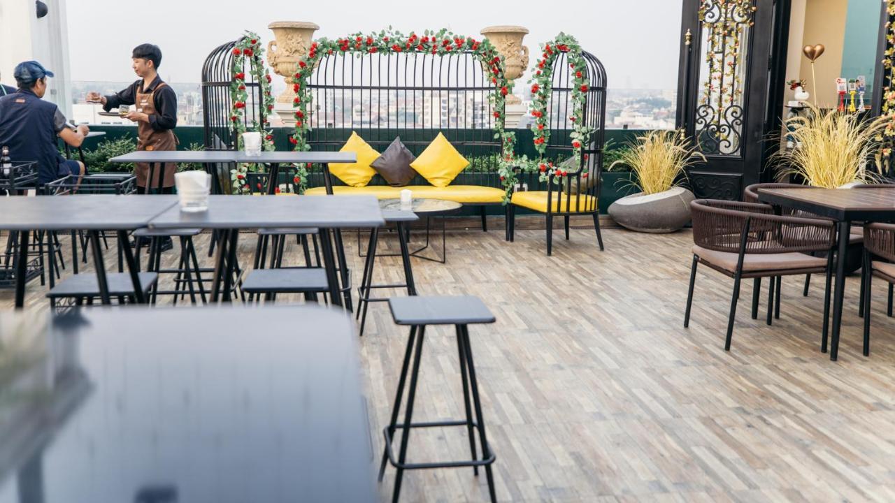 Surestay Hotel By Best Western Виентиане Екстериор снимка