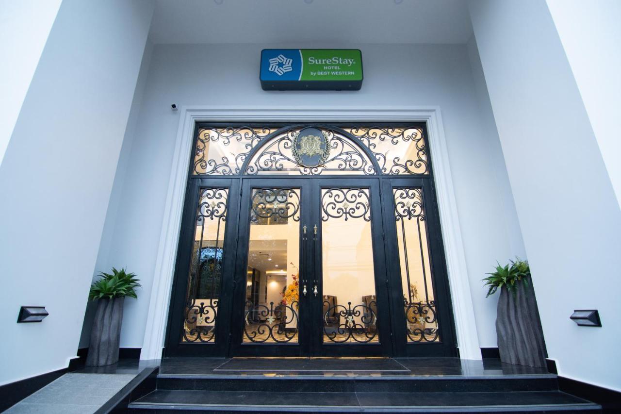 Surestay Hotel By Best Western Виентиане Екстериор снимка